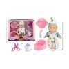 Preslatka lutka Cute Baby dolazi u kompletu s čak 5 dodataka za brigu o bebi! Ova lutka omogućava djeci da se užive u ulogu brižnih roditelja, kroz igru hranjenja, presvlačenja i njege. U setu se nalazi lutka visine 22 cm, bočica, tanjurić, žličica i kahlica. Dostupna su 2 modela u različitim kombinacijama boja i odjeće.