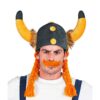 Karnevalska kapa Viking s rogovima i pletenicama. Izrađena od 100% poliestera, sadrži dijelove životinjskog podrijetla. Idealna za Viking kostime, Halloween i maskenbal.
