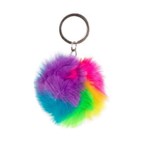 Čupavi privjesak Fluffy Herbs veličine 8 cm. Mekani šareni fluffy privjesak idealan za ključeve, ruksak ili torbu.